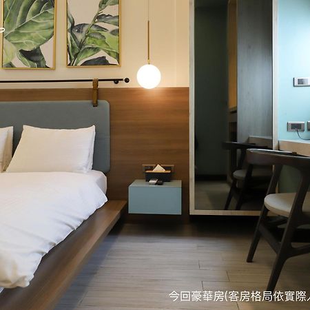 Slow Town Hotel-Konkai Tainan Exterior photo